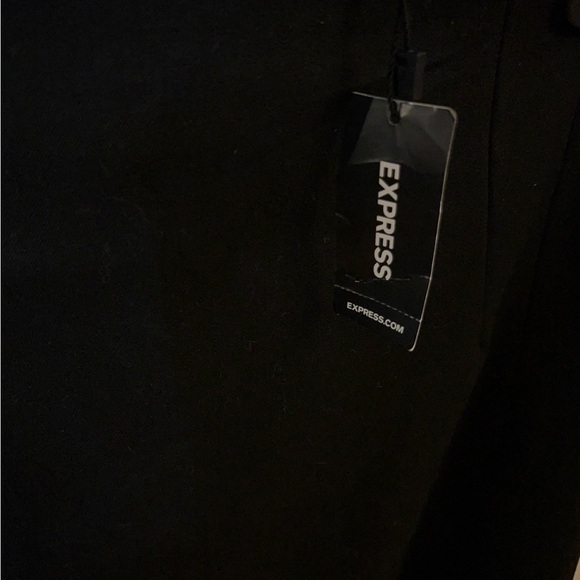 NWT- Express Fully Lined Black Pencil Skirt - Picture 5 of 8